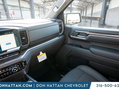Used 2022 Chevrolet Silverado 1500 LT image 16