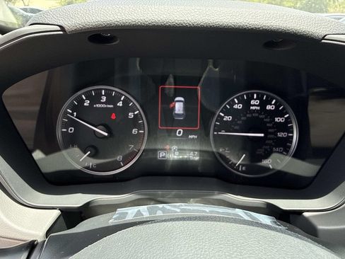 New 2026 Subaru Crosstrek 2.5i Premium AWD/4WD image 38