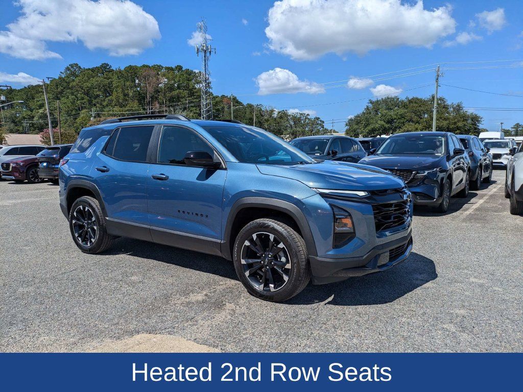 Used 2026 Chevrolet Equinox RS w/ Convenience Package III FWD image 2