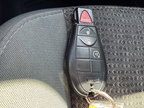 Used 2015 RAM 2500 Big Horn image 38