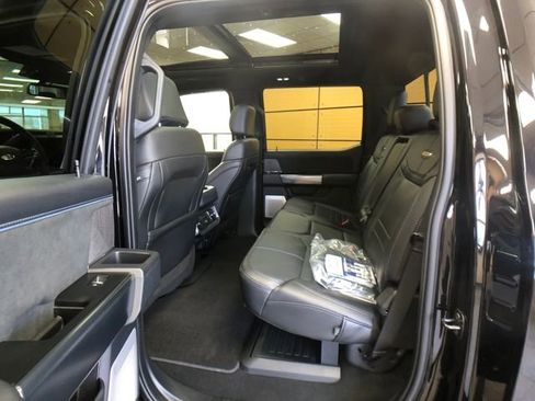 Used 2025 Ford F350 Platinum image 21