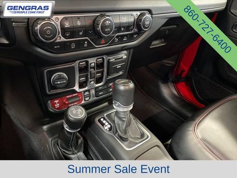 Certified 2025 Jeep Gladiator Rubicon AWD/4WD image 17