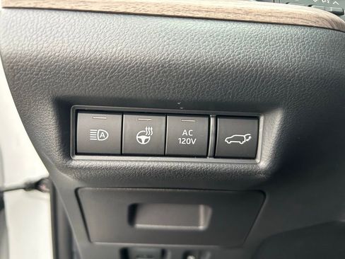 Used 2026 Toyota Grand Highlander Limited AWD/4WD image 12