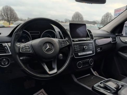 Used 2017 Mercedes-Benz GLE 550e image 17