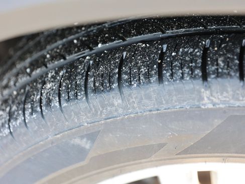 Used 2022 Ford Explorer XLT w/ Class IV Trailer Tow Package image 12