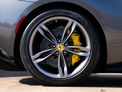 Used 2024 Ferrari 296 GTB image 31