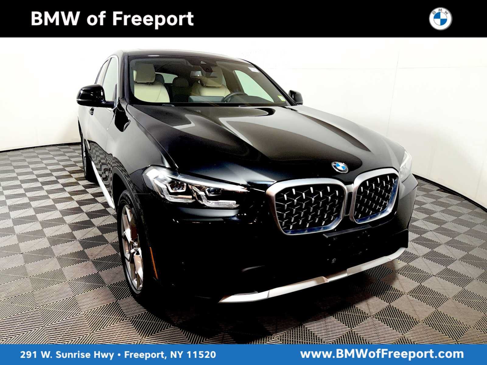 Used 2023 BMW X4 xDrive30i w/ Premium Package AWD/4WD image 1