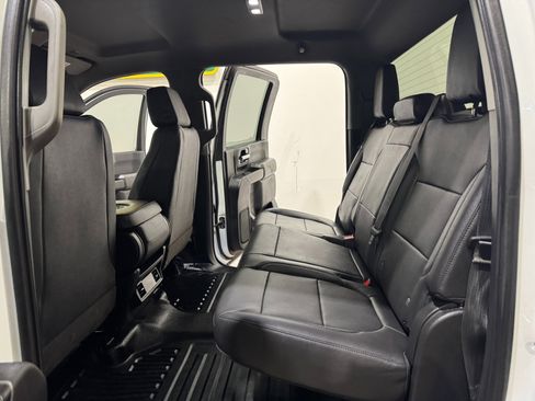 Used 2021 Chevrolet Silverado 2500 W/T w/ WT Convenience Package image 16