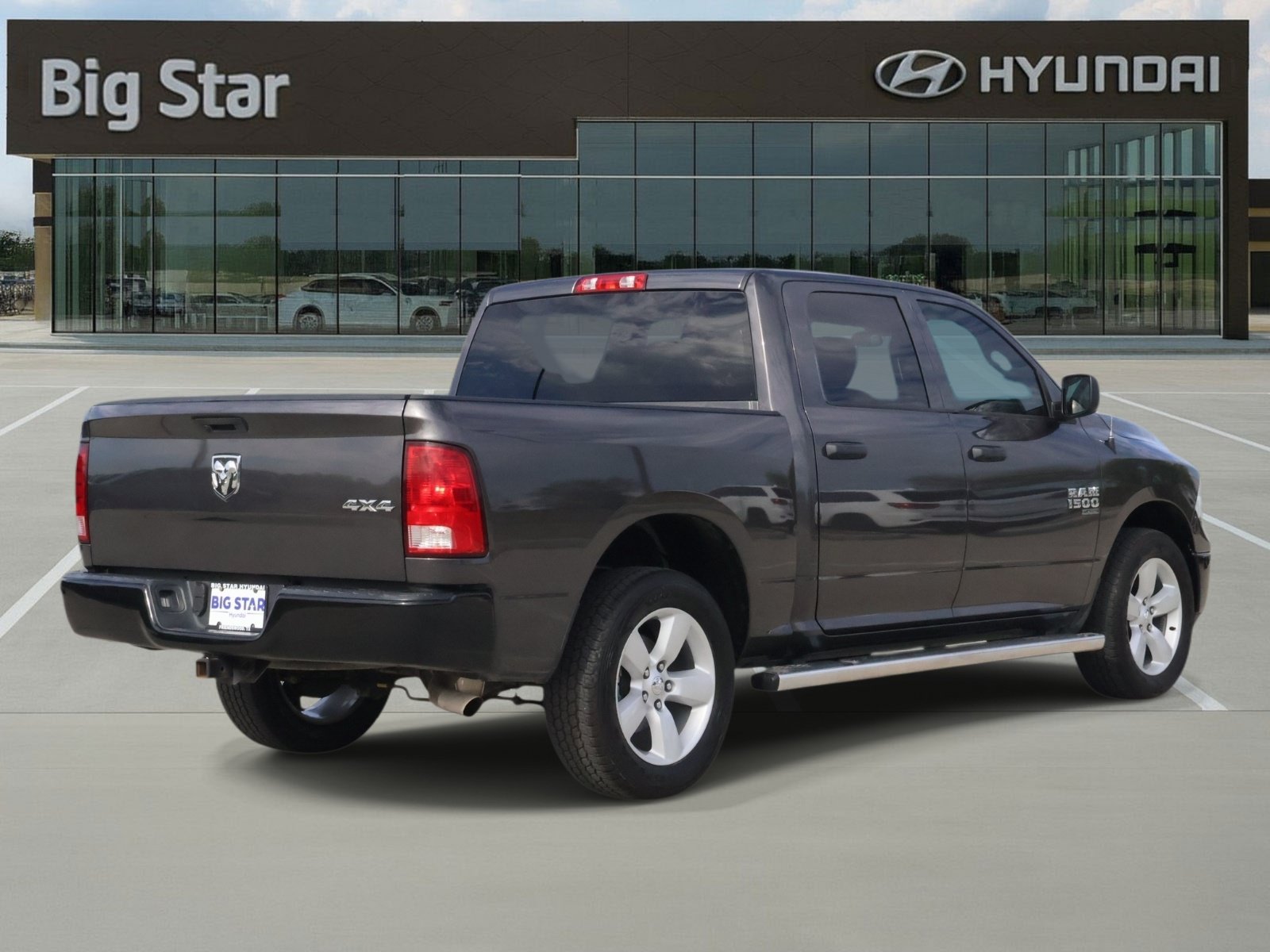 Used 2022 RAM 1500 Tradesman w/ Tradesman SXT Package AWD/4WD image 4