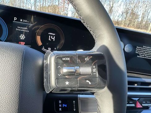 New 2026 Hyundai Santa Fe SEL image 28