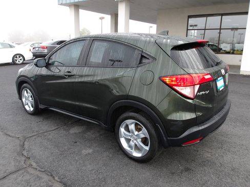 Used 2016 Honda HR-V EX image 3