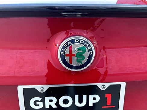 Used 2020 Alfa Romeo Giulia w/ Cold Weather Package RWD image 10