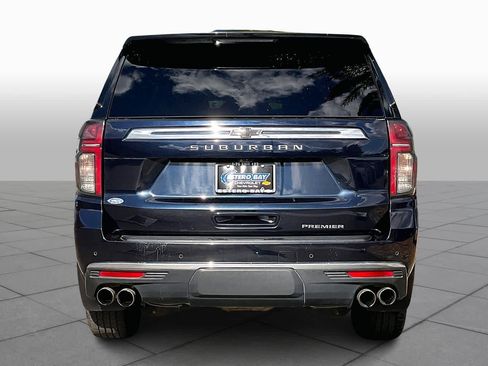 Used 2021 Chevrolet Suburban Premier image 5
