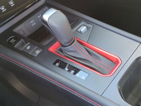 New 2026 Nissan Kicks SR w/ SR Premium Package image 15