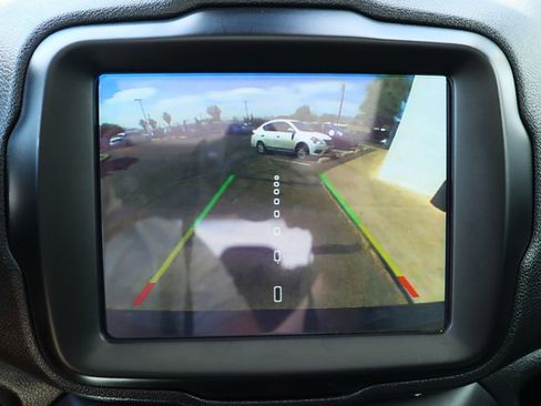 Used 2019 Jeep Renegade Trailhawk AWD/4WD image 50