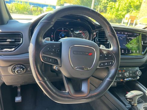 Used 2022 Dodge Durango GT image 13