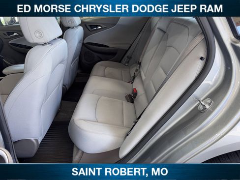 Used 2025 Chevrolet Malibu LT image 16