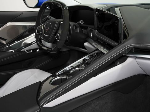 Used 2026 Chevrolet Corvette ZR1 w/ ZR1 Carbon Fiber Aero Package RWD image 42