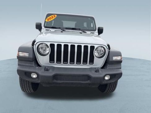 Used 2022 Jeep Wrangler Unlimited Sport image 3