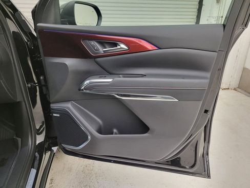 New 2026 Chevrolet Traverse RS w/ LPO, Floor Liner Package image 43