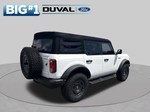 Used 2024 Ford Bronco Black Diamond AWD/4WD image 2