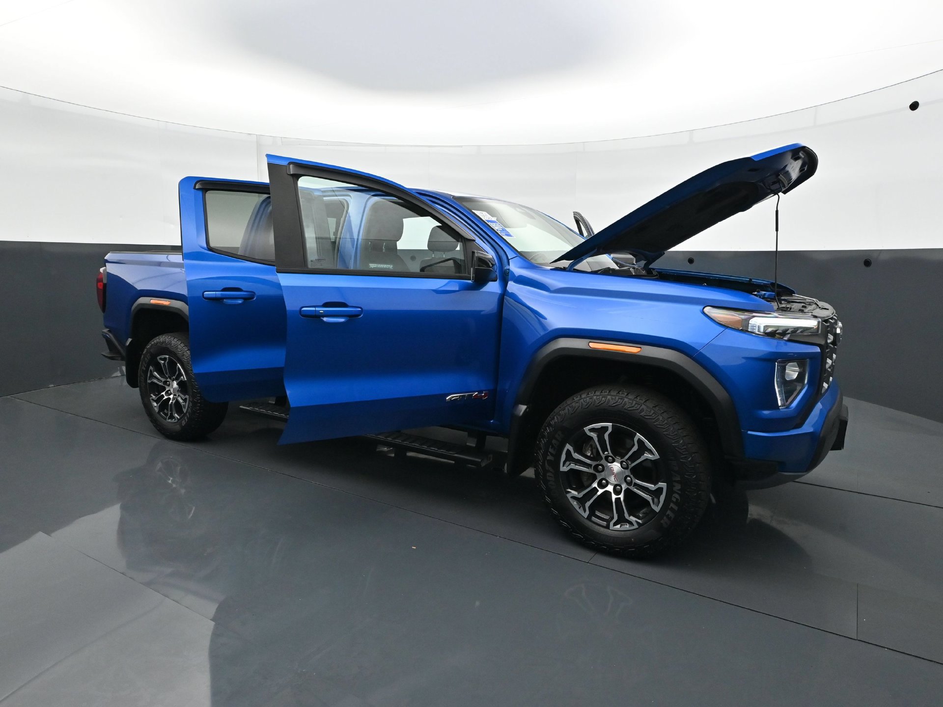 Used 2023 GMC Canyon AT4 w/ AT4 Premium Package AWD/4WD image 34