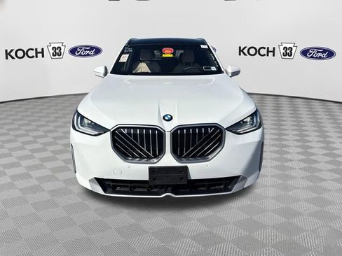 Used 2025 BMW X3 xDrive30i AWD/4WD image 2
