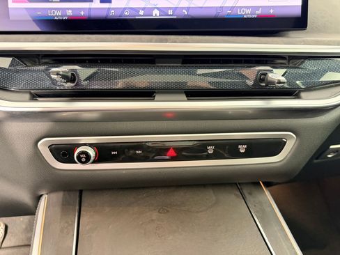 Certified 2025 BMW X5 xDrive40i image 25