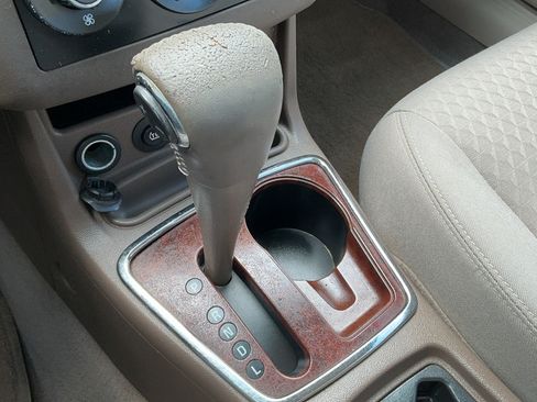 Used 2008 Chevrolet Malibu LT FWD image 14