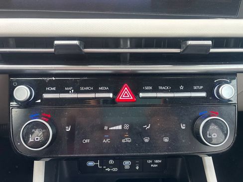 Used 2025 Hyundai Tucson SEL FWD image 23