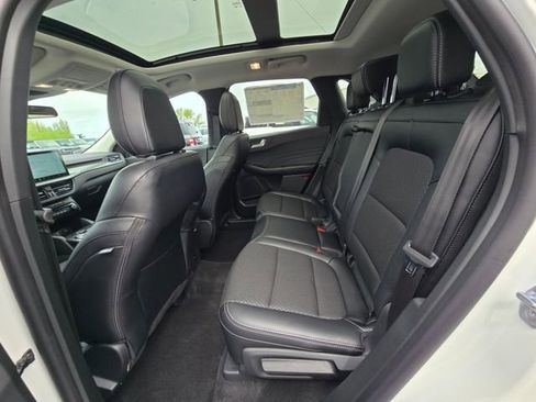 New 2025 Ford Escape Base w/ Class II Trailer Tow Package image 13