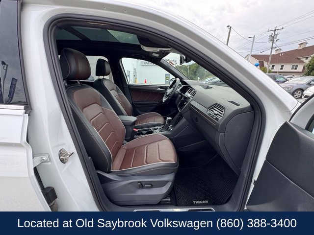 Used 2022 Volkswagen Tiguan SEL R-Line AWD/4WD image 26
