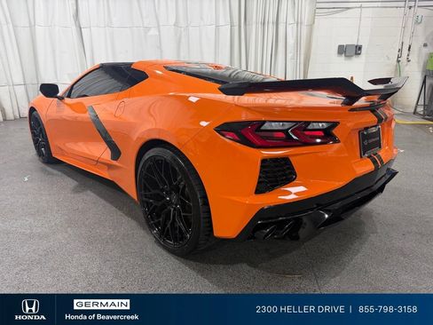 Used 2022 Chevrolet Corvette Stingray Premium Cpe w/ Z51 Performance Package RWD image 6