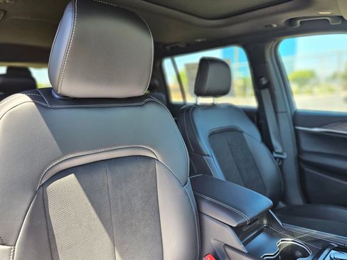 New 2026 Jeep Grand Cherokee L Altitude RWD image 27