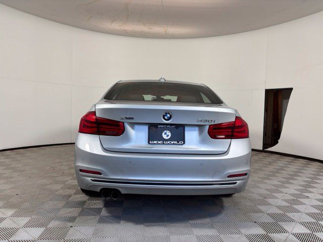 Used 2017 BMW 330i xDrive Sedan AWD/4WD image 6