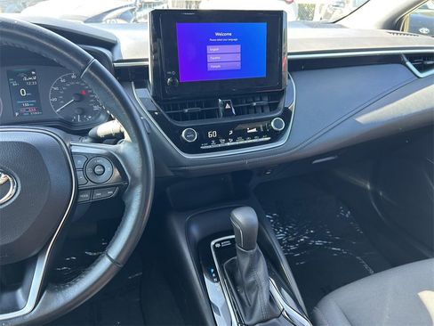 Used 2023 Toyota Corolla SE image 17