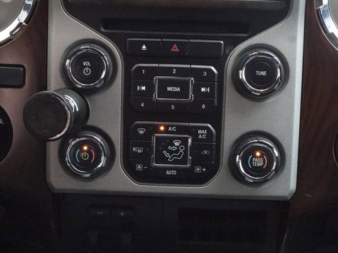 Used 2014 Ford F350 Lariat w/ Lariat Ultimate Package image 15