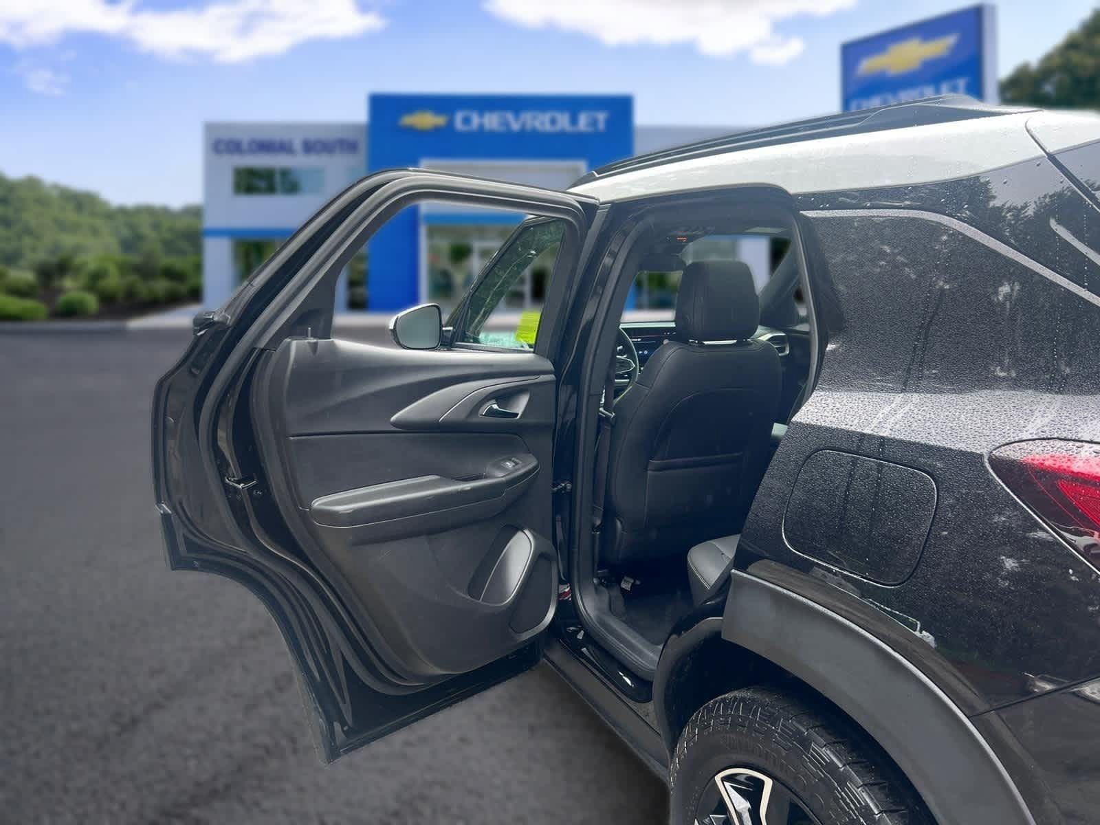 Used 2025 Chevrolet TrailBlazer ACTIV w/ Convenience Package FWD image 29