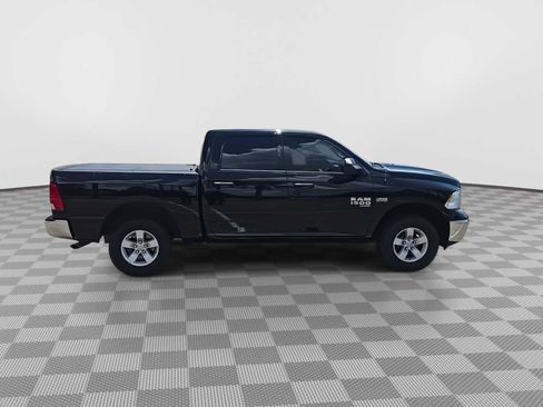 Used 2023 RAM 1500 4x4 Crew Cab Classic w/ Chrome Appearance Group image 9