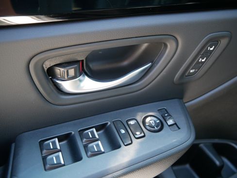 Certified 2025 Honda Pilot EX-L image 19