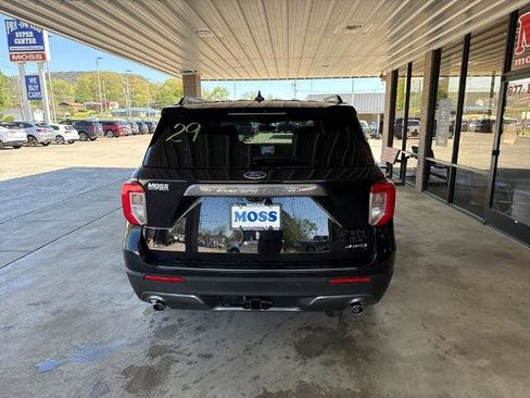 Certified 2023 Ford Explorer XLT w/ Equipment Group 202A image 5