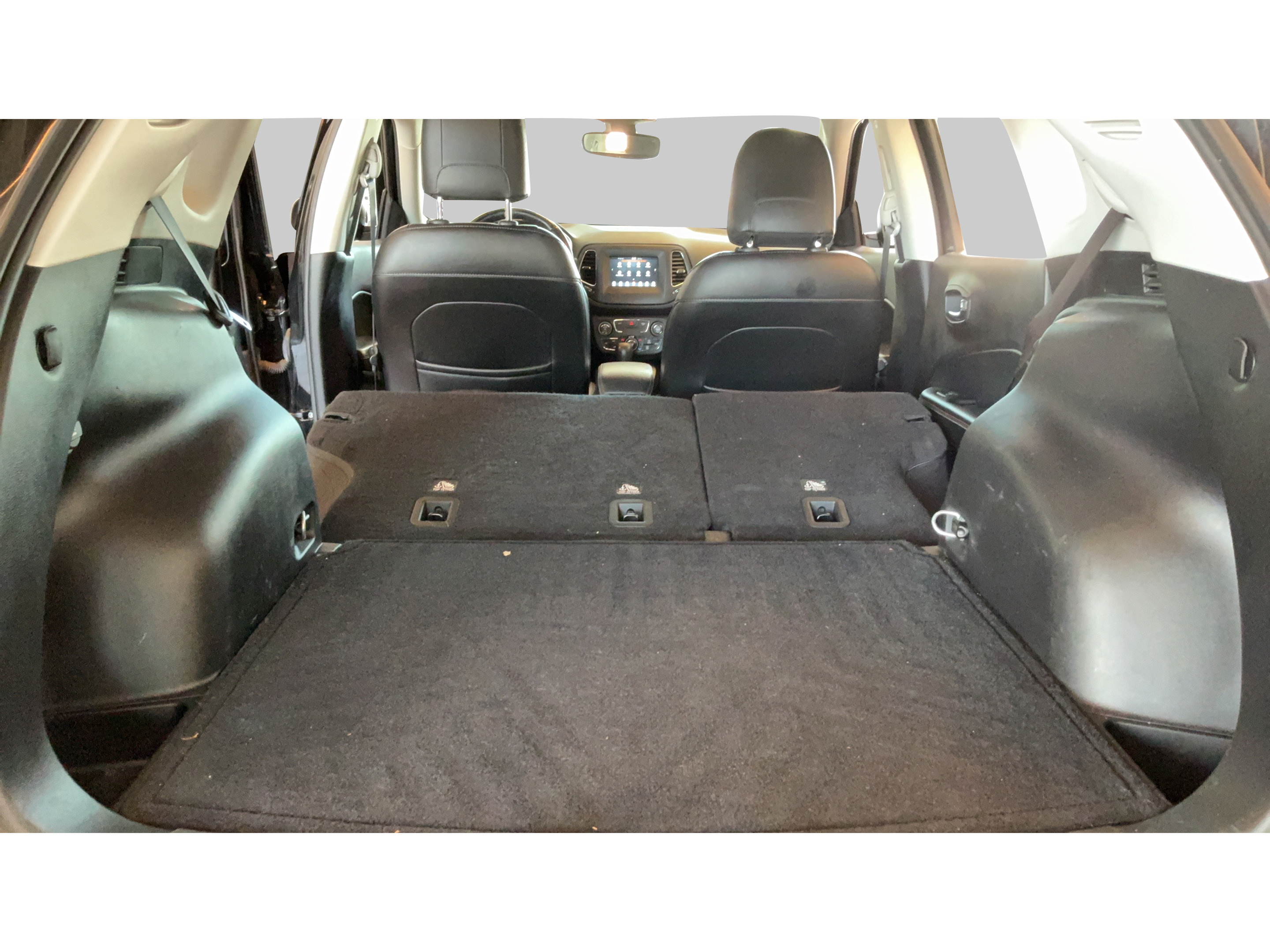 Used 2019 Jeep Compass Latitude w/ Popular Equipment Group AWD/4WD image 31