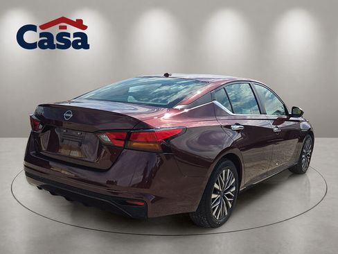 Used 2025 Nissan Altima 2.5 SV FWD image 5