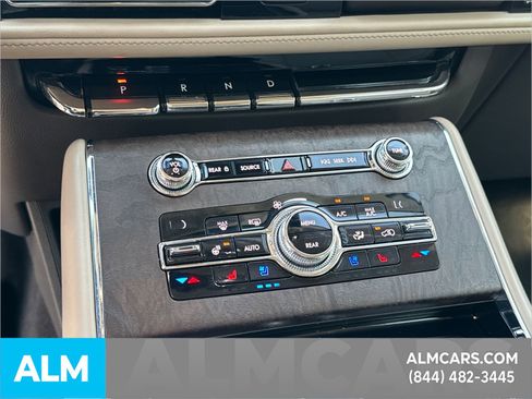 Used 2020 Lincoln Aviator Grand Touring w/ Elements Package Plus image 37