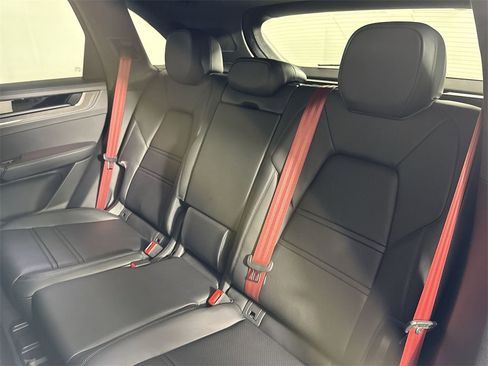 New 2025 Porsche Cayenne GTS image 21