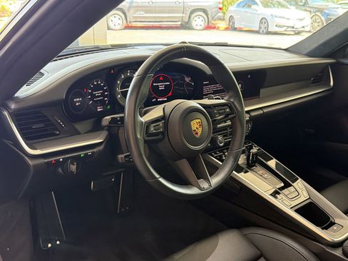 Used 2022 Porsche 911 Turbo AWD/4WD image 4