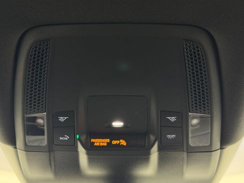 Used 2023 Porsche Taycan w/ Premium Package image 34