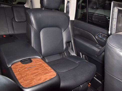 Used 2019 INFINITI QX80 Luxe w/ 22" Wheel Package RWD image 21