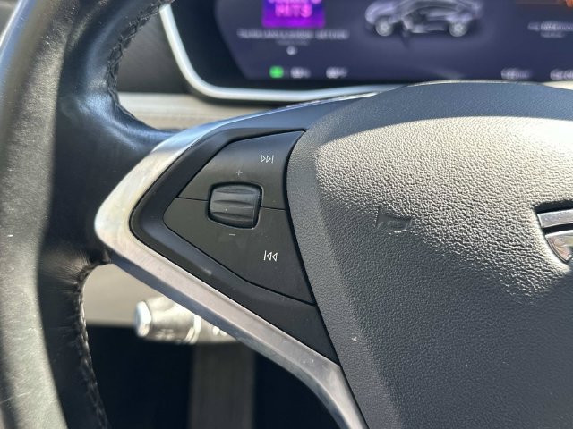 Used 2015 Tesla Model S 70D AWD/4WD image 16