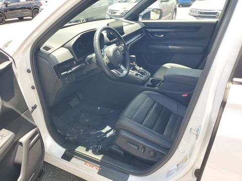 Used 2024 Honda CR-V Sport Touring image 17